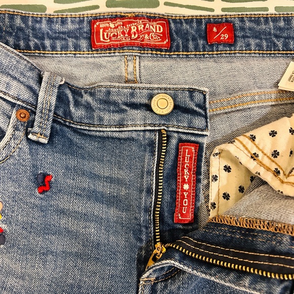 Lucky Brand Embroidered Skinny Jeans | Size 8 / 29 - Picture 4 of 11